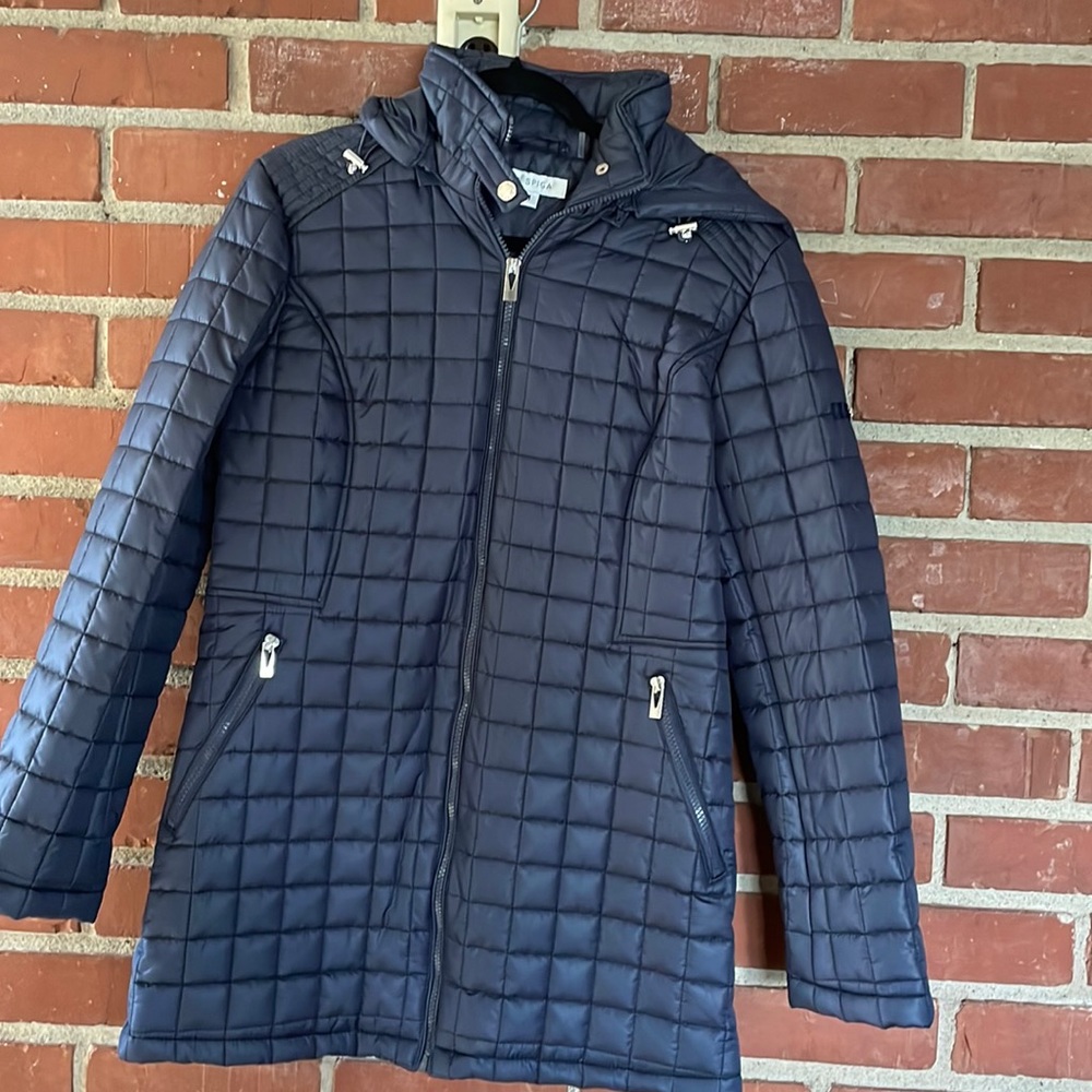 Navy blue puffer jacket / coat / women’s jacket